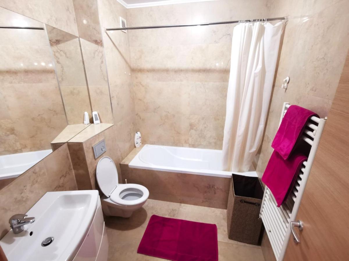 Contemporary Central Apartment In Cluj Napoca 외부 사진